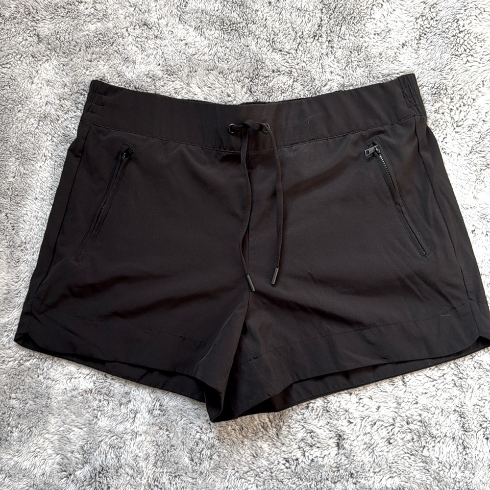 Black Athletic Golf Shorts!